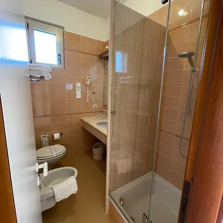 Bed & Breakfast Le Petit Du Lac 3*