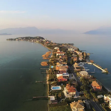 Panzió Le Petit Du Sirmione